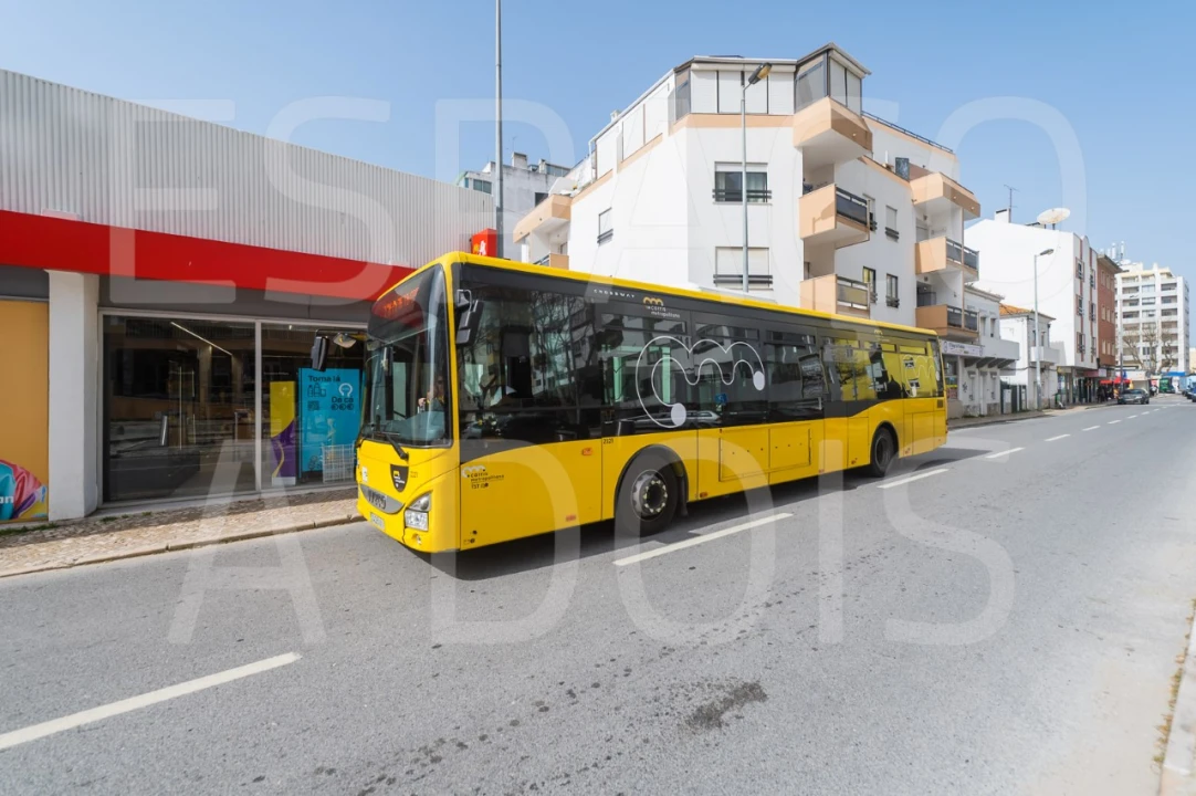 Apartamento T1 para Arrendamento em Costa da Caparica Foto 36