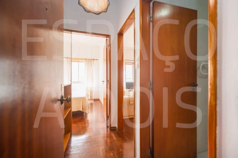 Apartamento T1 para Arrendamento em Costa da Caparica Foto 3