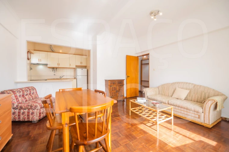 Apartamento T1 para Arrendamento em Costa da Caparica Foto 14