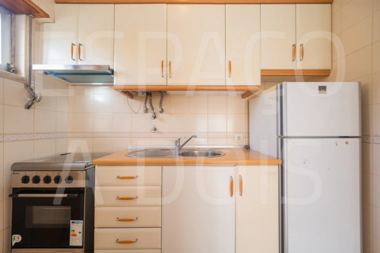 Apartamento T1 para Arrendamento em Costa da Caparica Foto 16