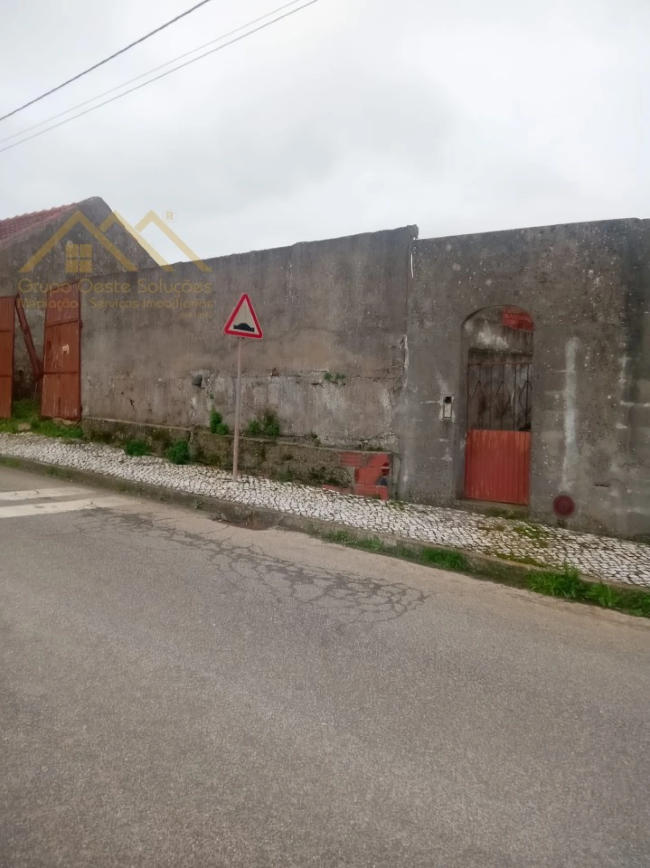 Armazém para Venda em Moita dos Ferreiros Foto 3