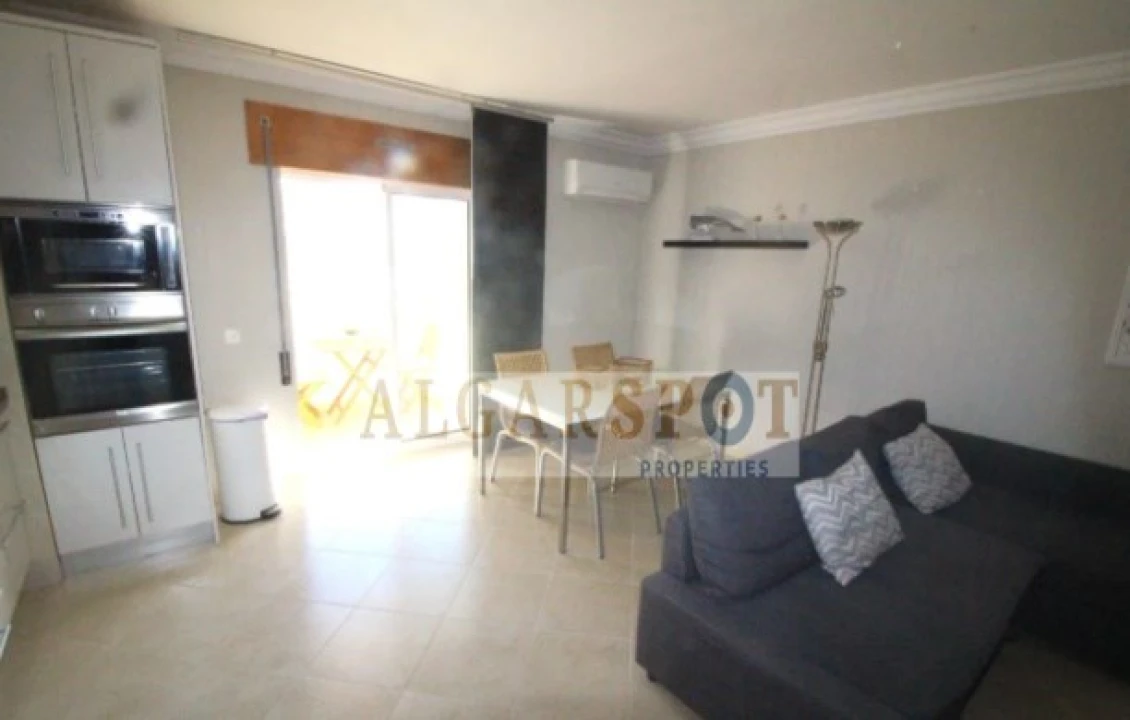 Apartamento T1 para Venda em Armação de Pera Foto 6