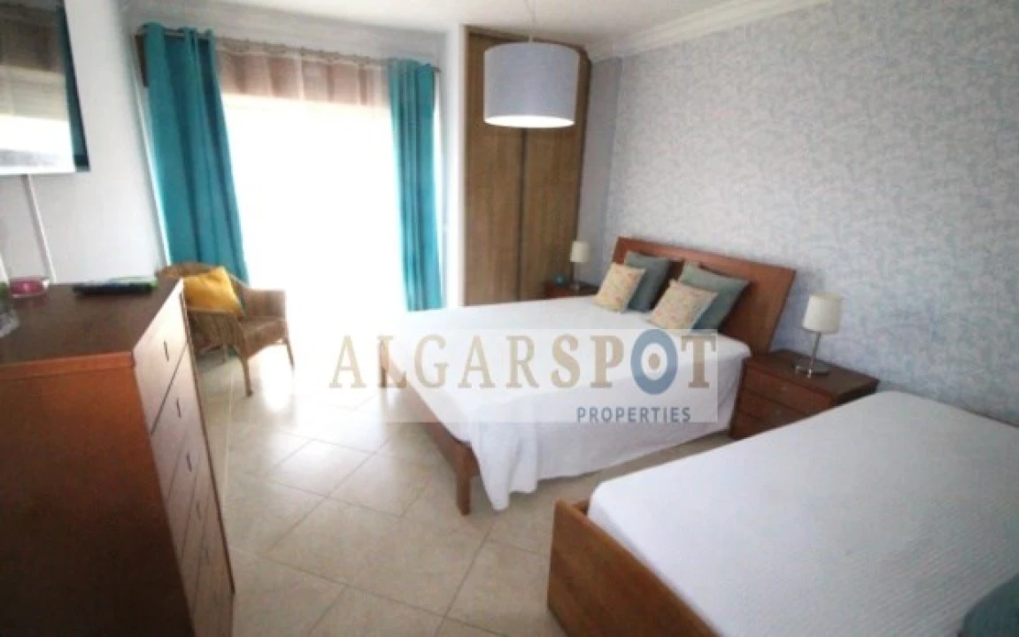 Apartamento T1 para Venda em Armação de Pera Foto 12