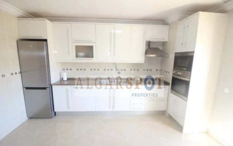 Apartamento T1 para Venda em Armação de Pera Foto 9