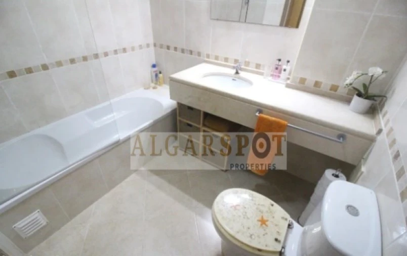 Apartamento T1 para Venda em Armação de Pera Foto 14