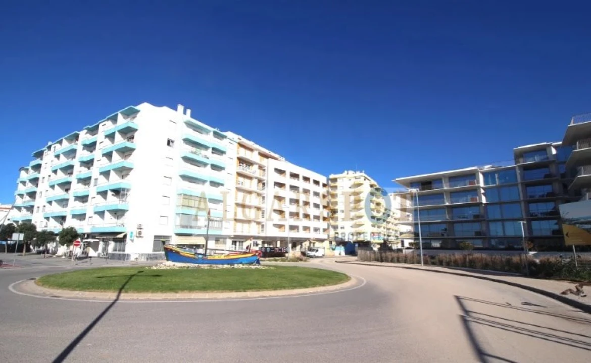 Apartamento T2 para Venda em Armação de Pera Foto 14