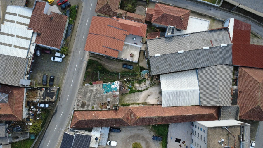 Armazém para Venda em Rebordosa Foto 2