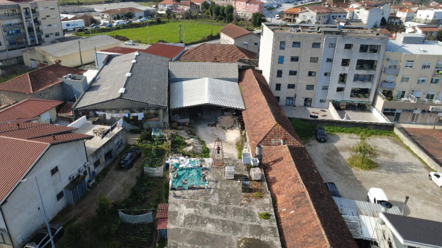 Armazém para Venda em Rebordosa Foto 7