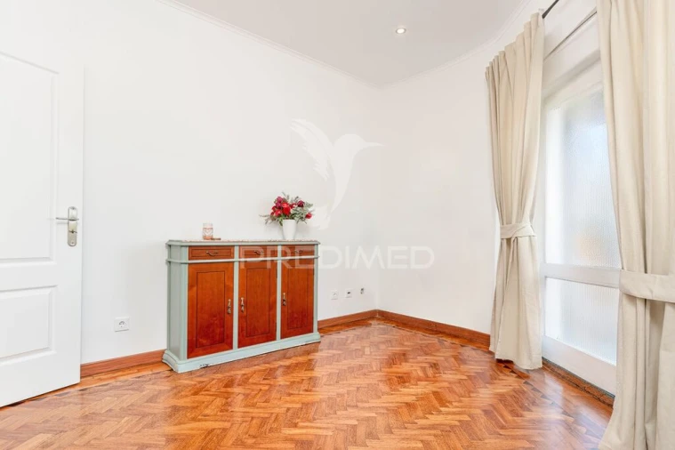 Apartamento T1 para Venda em Laranjeiro e Feijó Foto 15