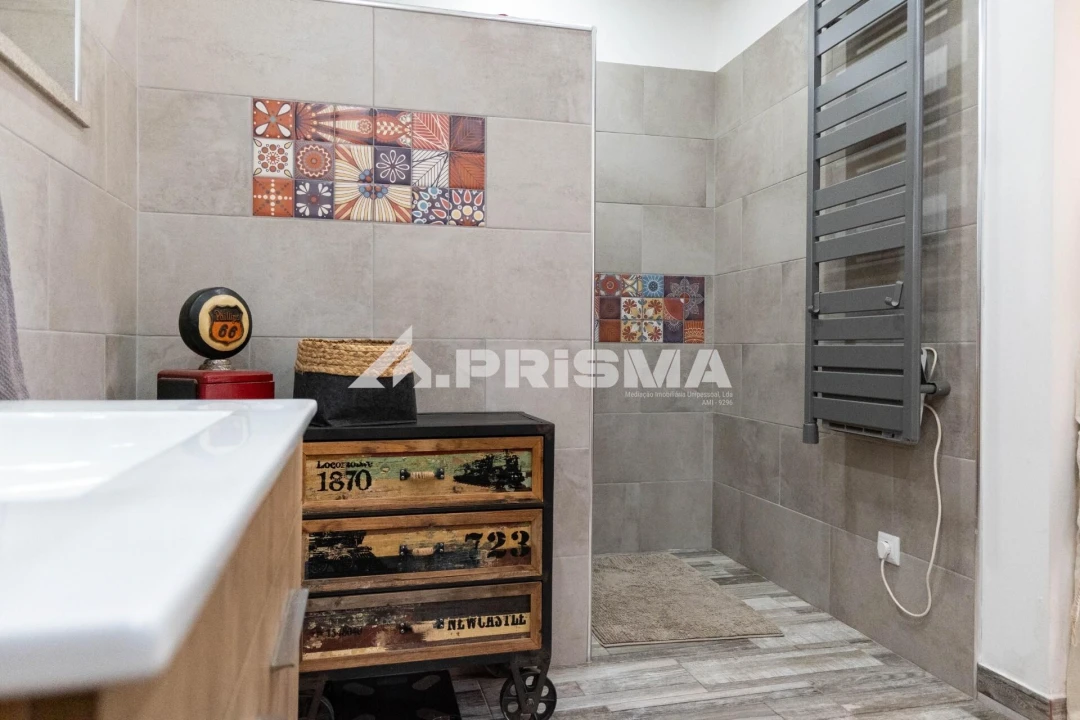 Terreno para Venda em Escalos de Cima e Lousa Foto 16