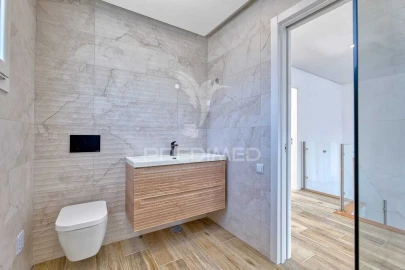 Moradia T3 para Venda em Sesimbra (Castelo)