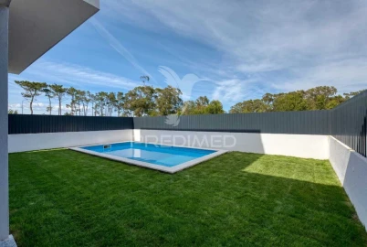Moradia T3 para Venda em Sesimbra (Castelo)