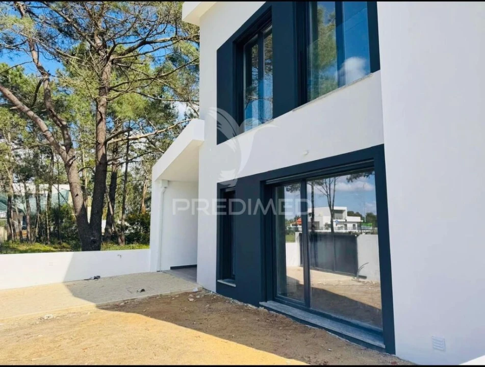 Moradia T3 para Venda em Sesimbra (Castelo) Foto 5