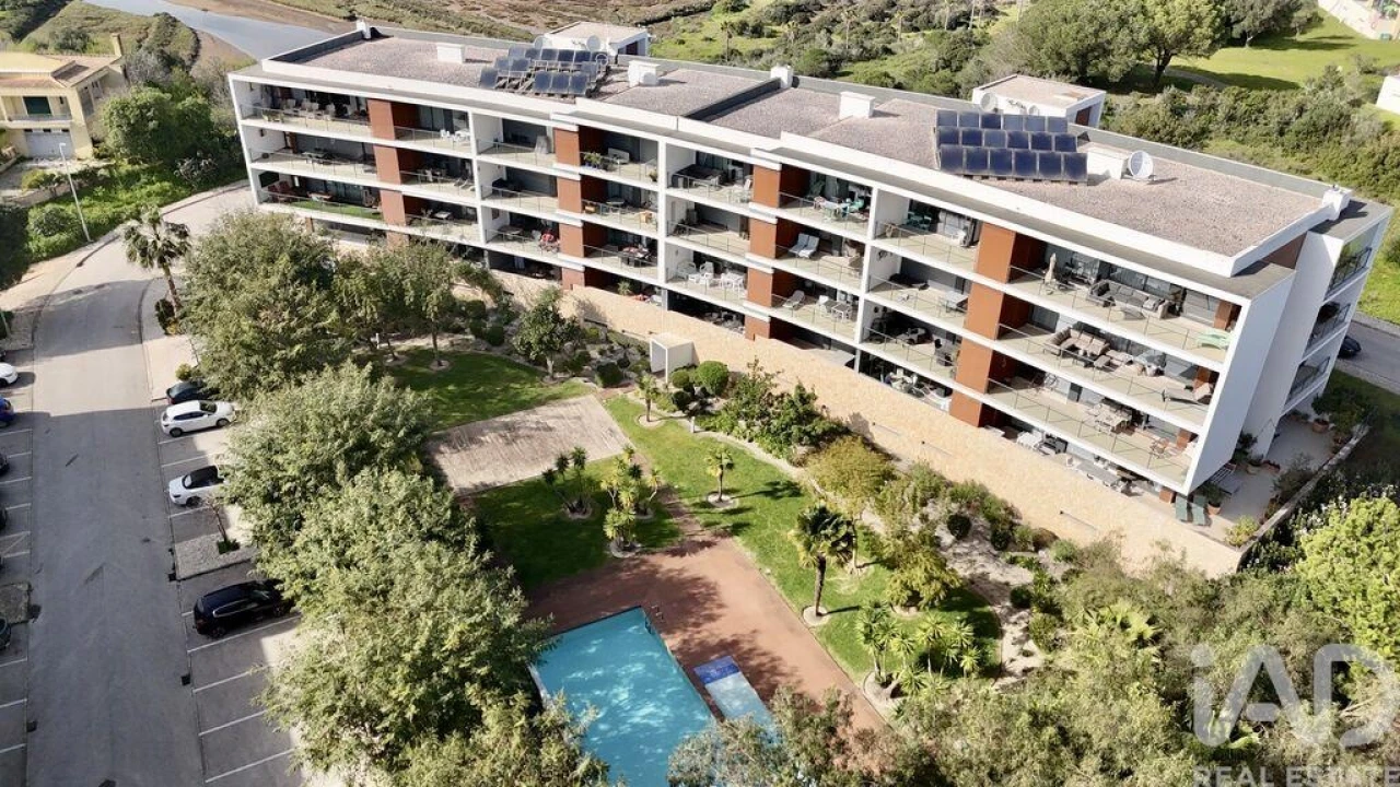 Apartamento T2 para Venda em Lagos (São Sebastião e Santa Maria) Foto 24