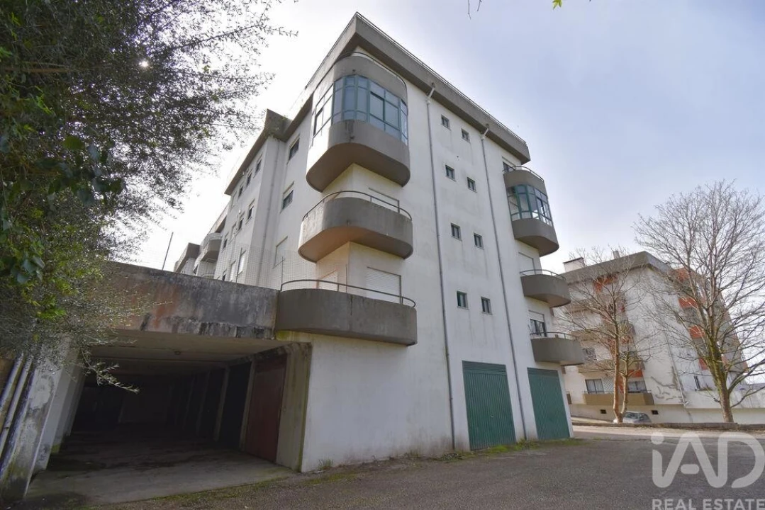 Apartamento T2 para Venda em Condeixa-A-Velha e Condeixa-A-Nova Foto 3