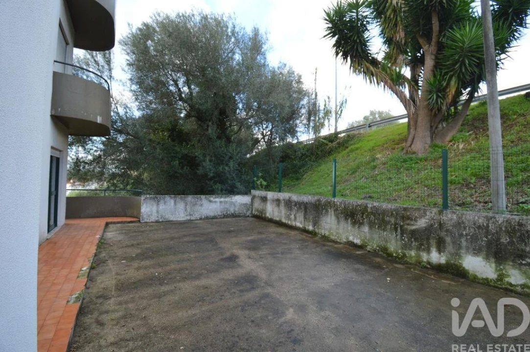 Apartamento T2 para Venda em Condeixa-A-Velha e Condeixa-A-Nova Foto 22