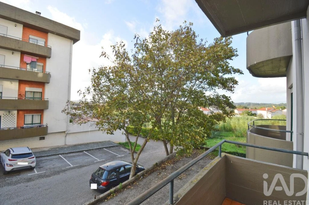 Apartamento T2 para Venda em Condeixa-A-Velha e Condeixa-A-Nova Foto 12