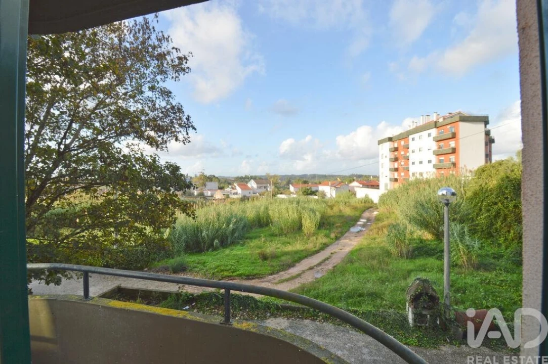 Apartamento T2 para Venda em Condeixa-A-Velha e Condeixa-A-Nova Foto 14