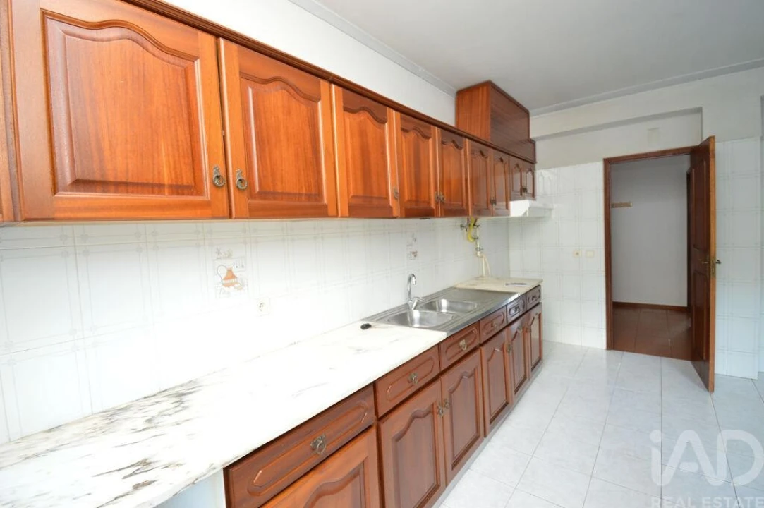 Apartamento T2 para Venda em Condeixa-A-Velha e Condeixa-A-Nova Foto 25