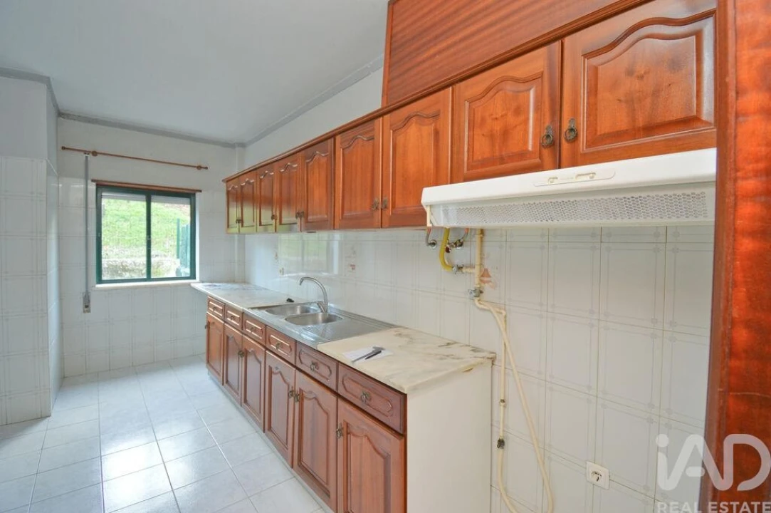 Apartamento T2 para Venda em Condeixa-A-Velha e Condeixa-A-Nova Foto 24