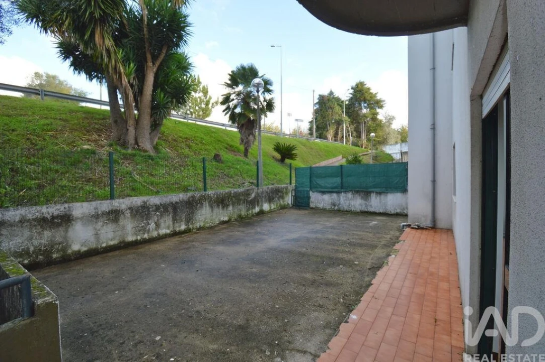 Apartamento T2 para Venda em Condeixa-A-Velha e Condeixa-A-Nova Foto 21