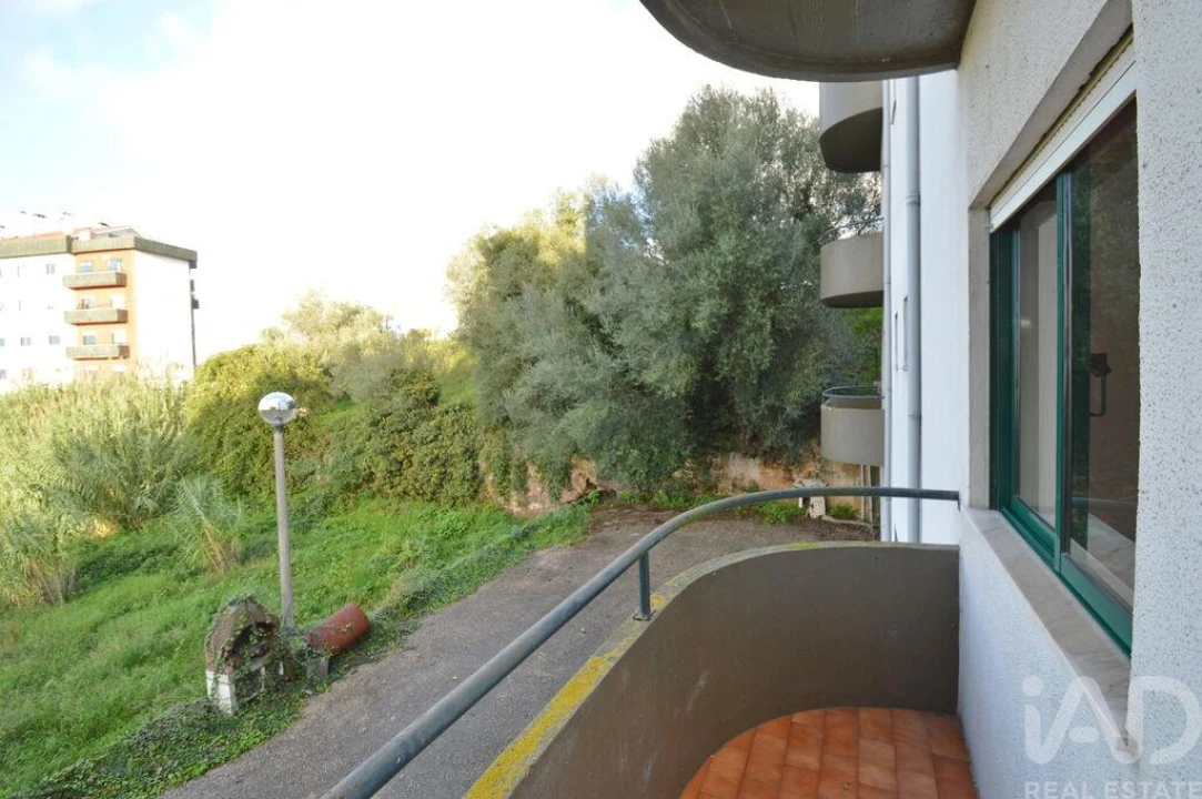 Apartamento T2 para Venda em Condeixa-A-Velha e Condeixa-A-Nova Foto 16