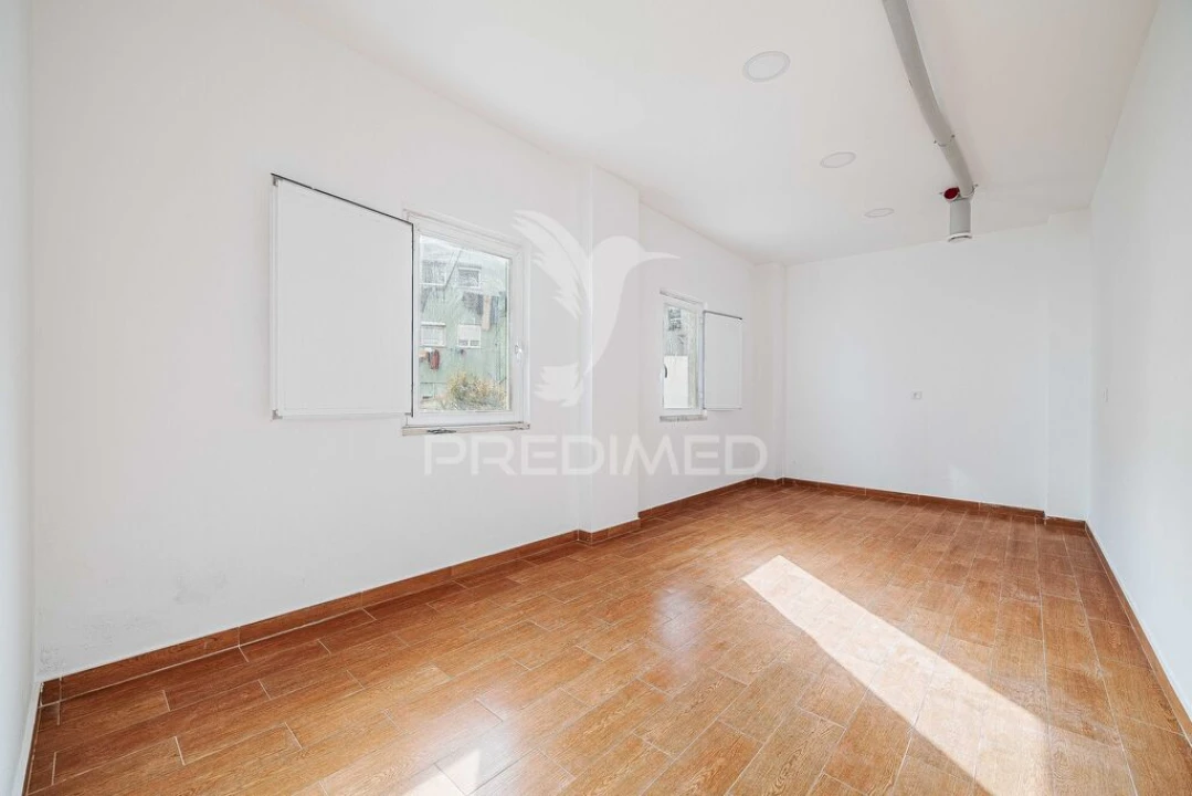 Escritório para Arrendamento em Queluz e Belas Foto 18