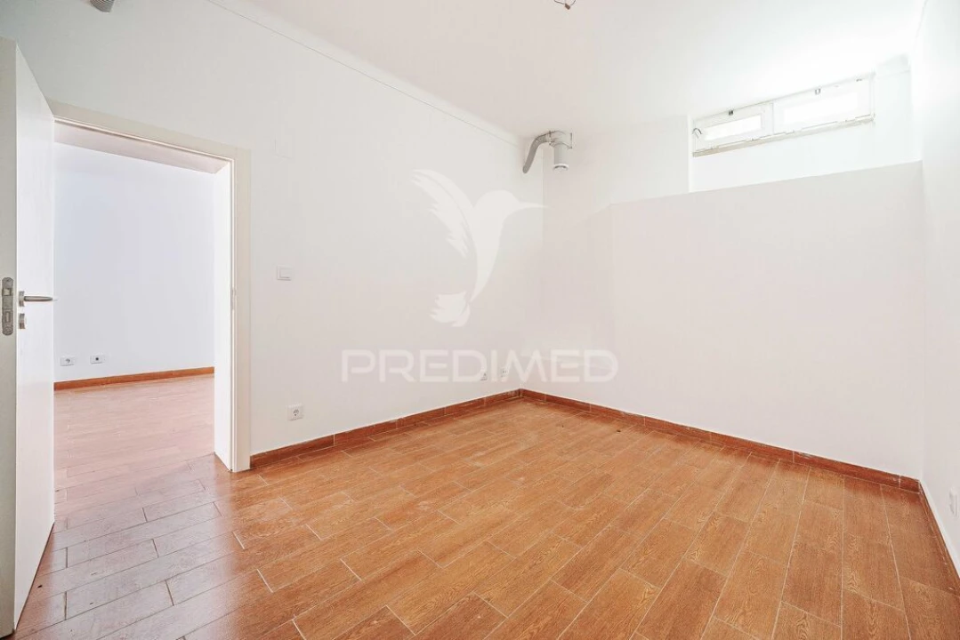 Escritório para Arrendamento em Queluz e Belas Foto 4