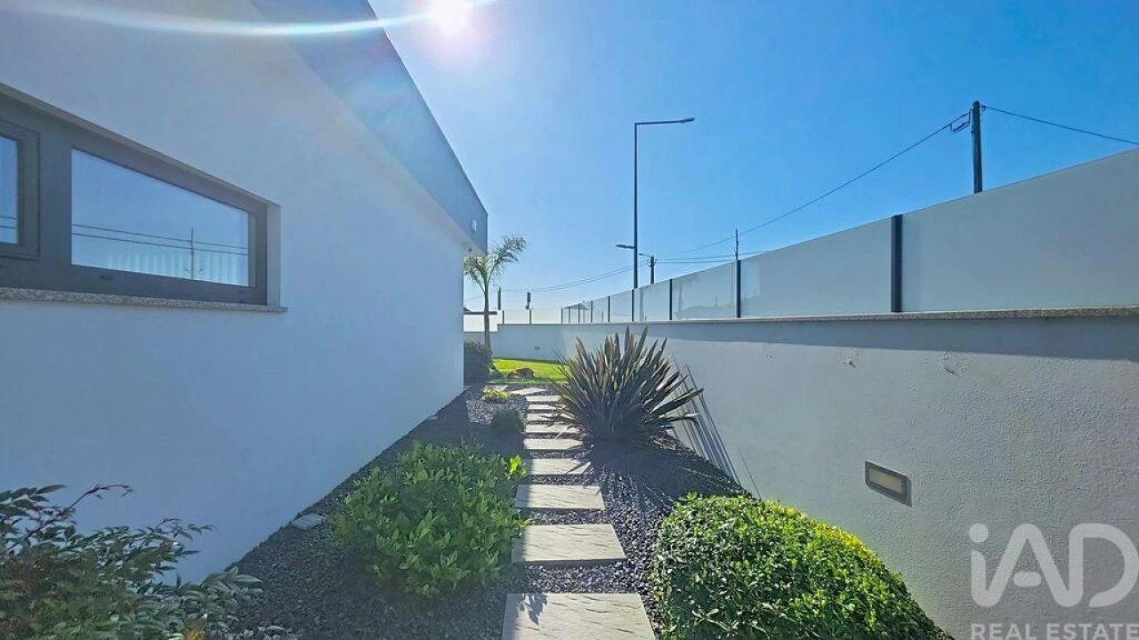 Moradia para Venda em Avanca Foto 4