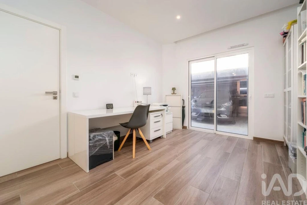 Moradia T3 para Venda em Santa Luzia Foto 14