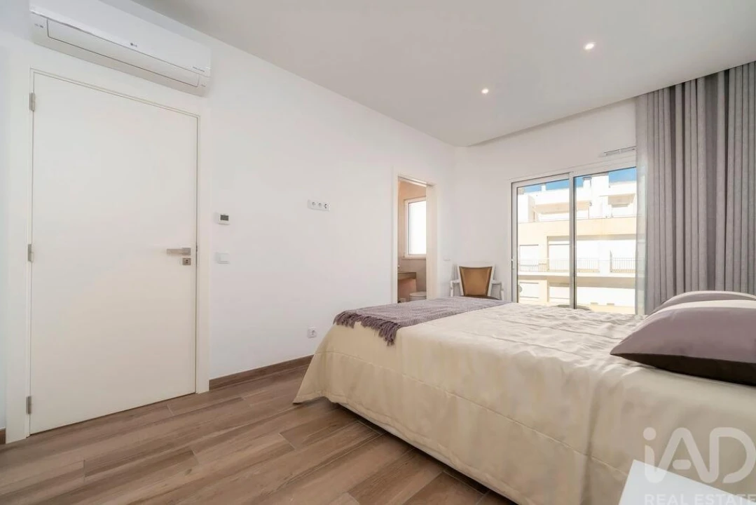 Moradia T3 para Venda em Santa Luzia Foto 27