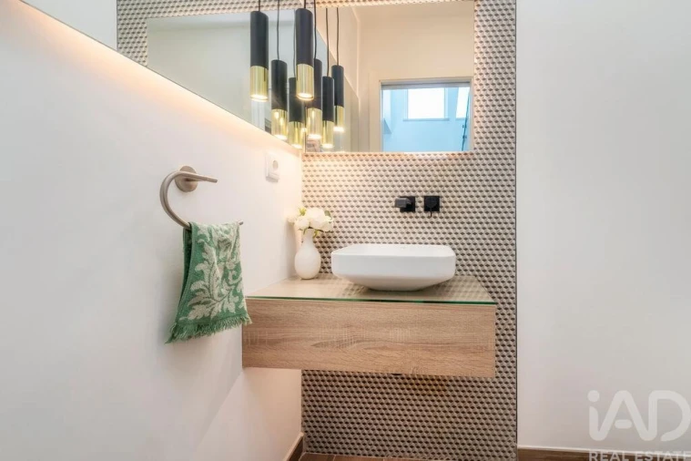 Moradia T3 para Venda em Santa Luzia Foto 5