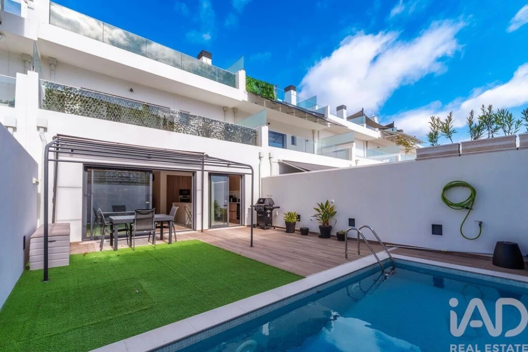 Moradia T3 para Venda em Santa Luzia Foto 2