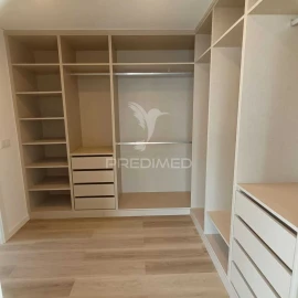 Moradia T4 para Venda em Fernao Ferro