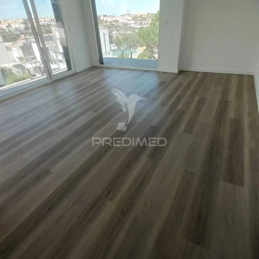 Moradia T4 para Venda em Fernao Ferro Foto 19