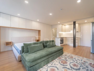 Apartamento para Venda em Cedofeita, Santo Ildefonso, Sé, Miragaia, São Nicolau e Vitória