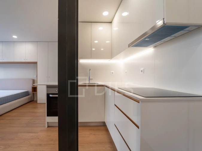 Apartamento para Venda em Cedofeita, Santo Ildefonso, Sé, Miragaia, São Nicolau e Vitória Foto 4