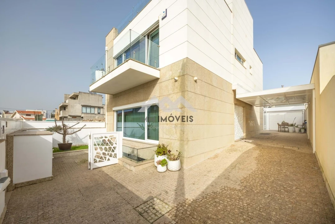 Moradia T3 para Venda em Matosinhos e Leça da Palmeira Foto 39