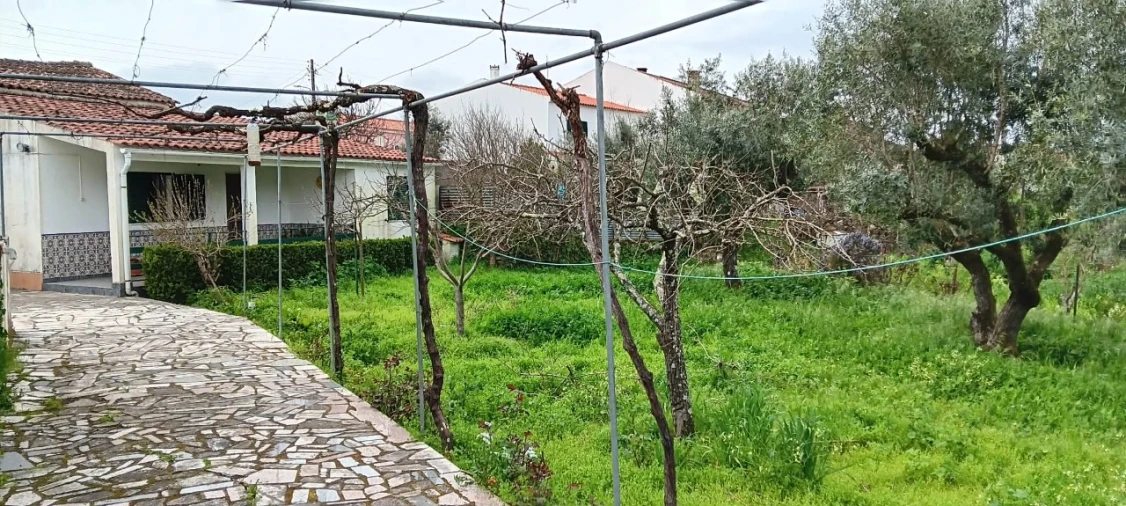 Moradia T2 para Venda em Carvoeiro Foto 13