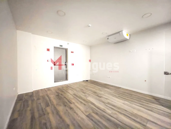 Loja para Arrendamento em Moscavide e Portela Foto 11