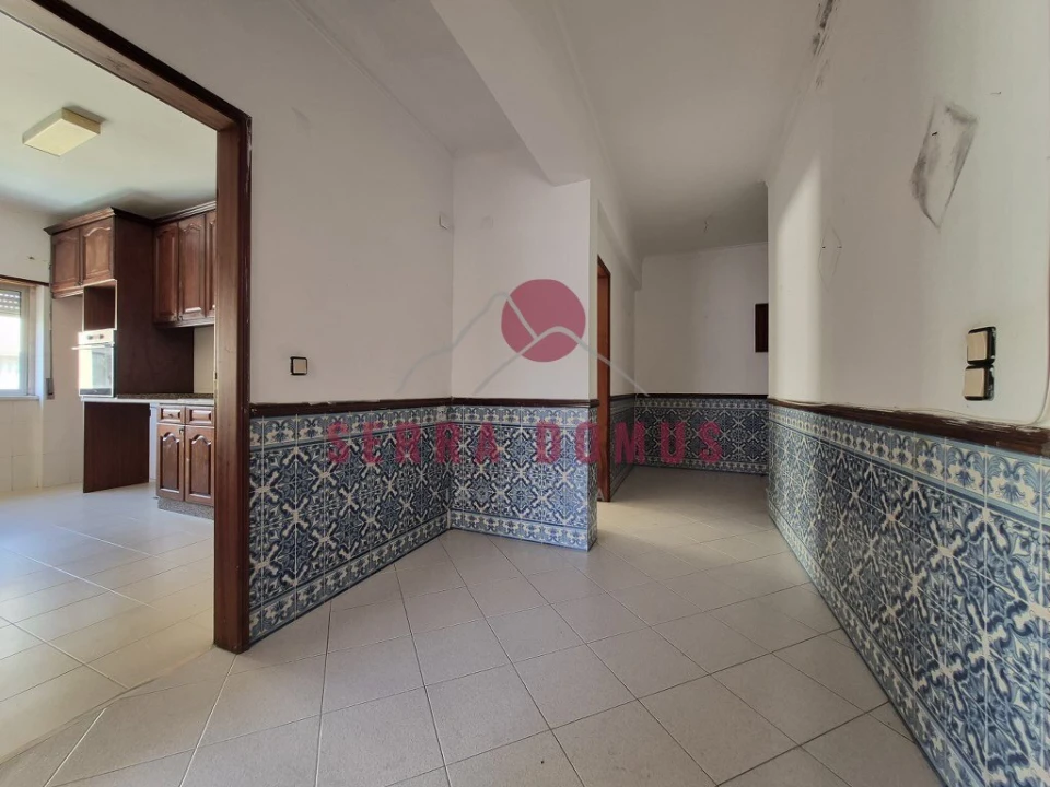 Apartamento T2 para Venda em Rio de Mouro Foto 8