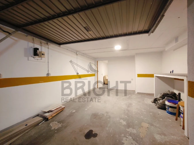 Garagem para Venda em Agualva e Mira-Sintra Foto 13