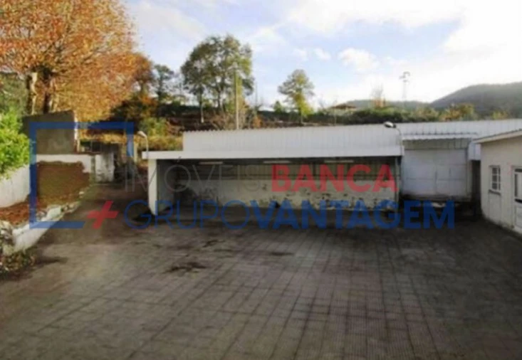 Moradia T4 para Venda em Mondim de Basto Foto 9