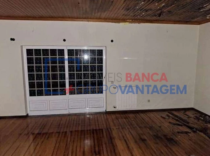 Moradia T4 para Venda em Mondim de Basto Foto 6