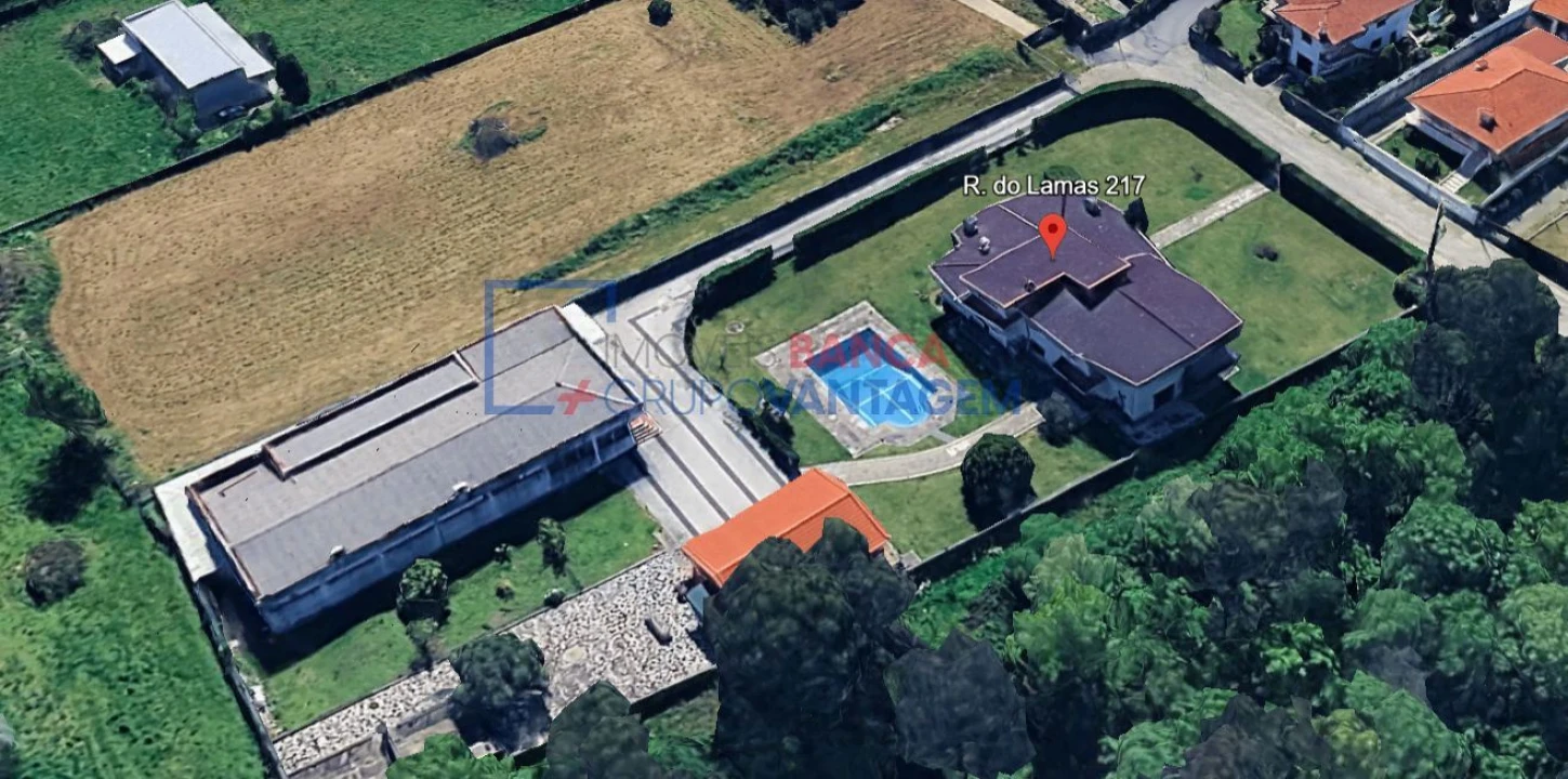 Moradia T5 para Venda em Ruivães e Novais Foto 12