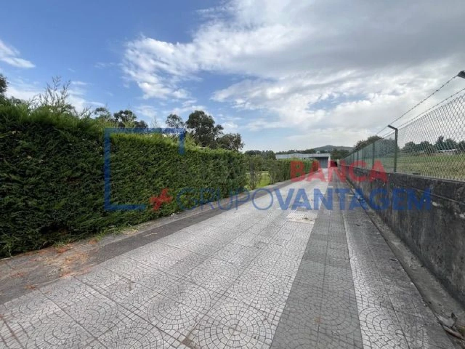 Moradia T5 para Venda em Ruivães e Novais Foto 22