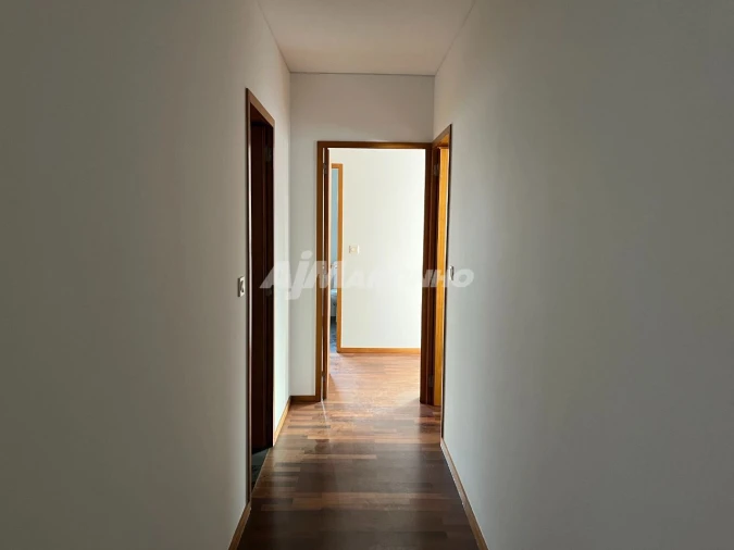 Apartamento T2 para Arrendamento em Bonfim Foto 11