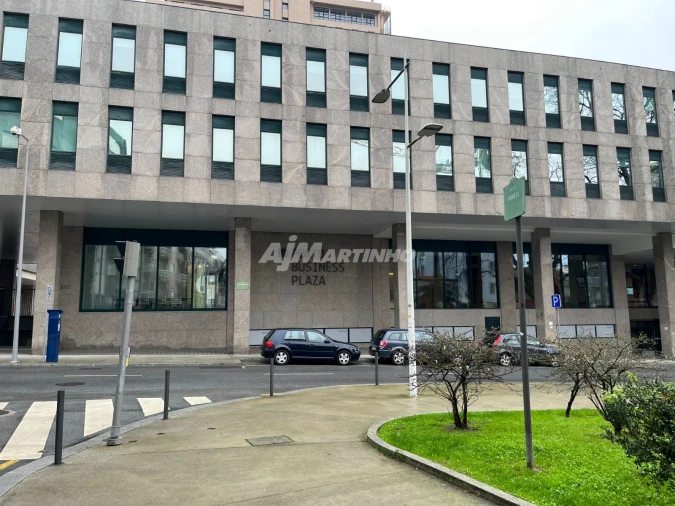 Apartamento T2 para Arrendamento em Bonfim Foto 1