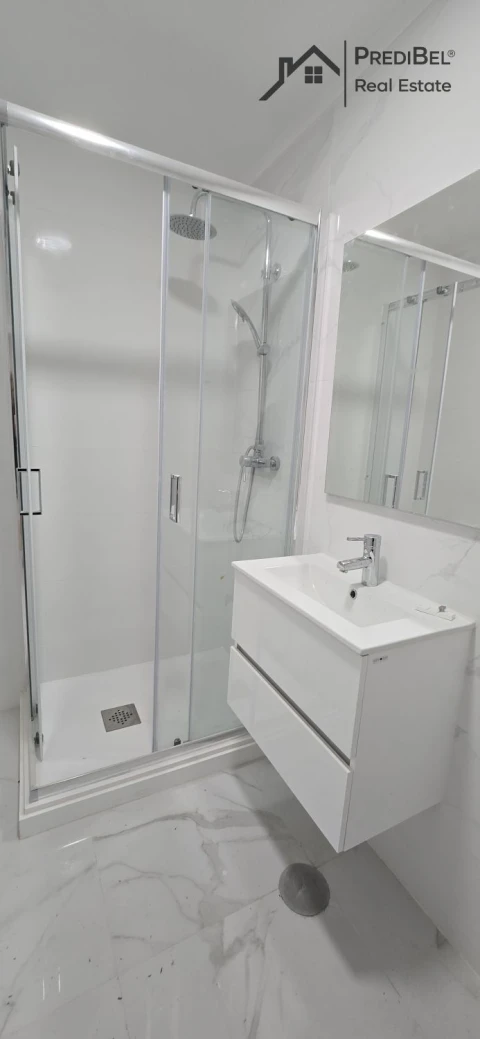 Apartamento T2 para Venda em Venteira