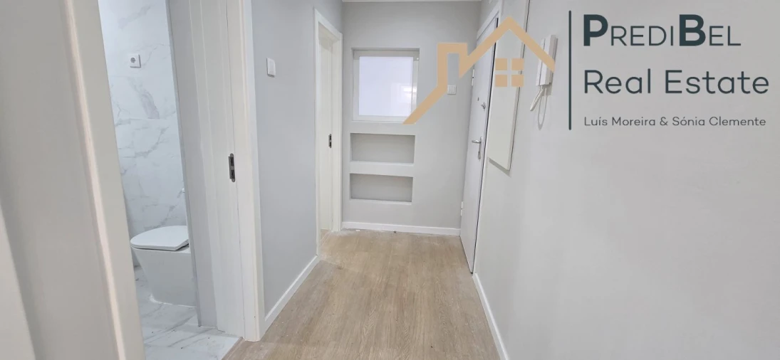 Apartamento T2 para Venda em Venteira Foto 10